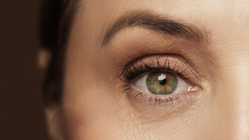 Dermatologists Reveal The Best Ways To Fix Droopy Eyelids Without Surgery