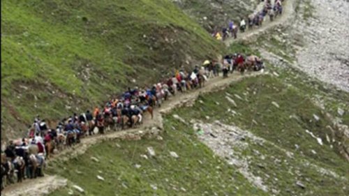Amarnath Yatra: Centre sends additional 40,000 troops to secure pilgrimage as thousands of devotees leave Jammu