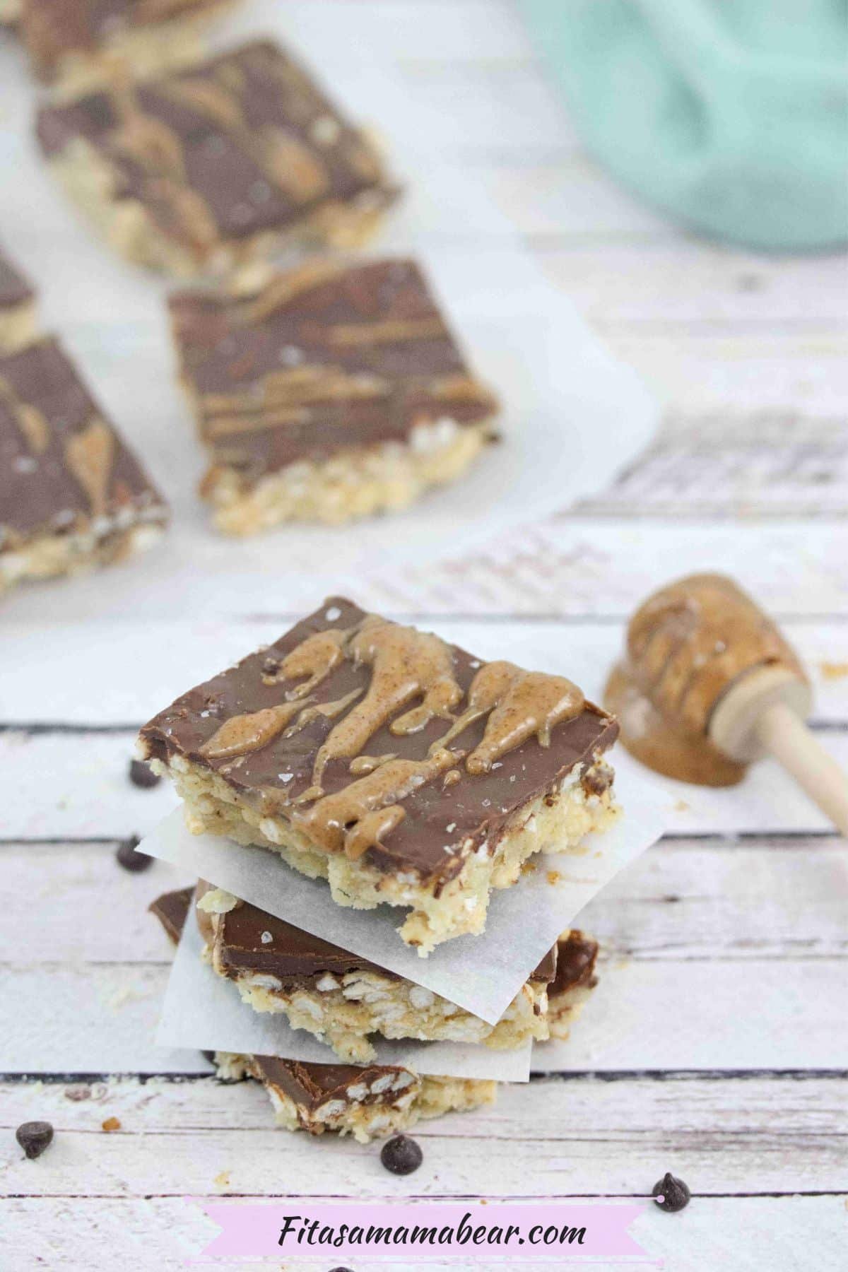 Crunchy Puffed Rice Chocolate Bars (dairy & gluten-free!)