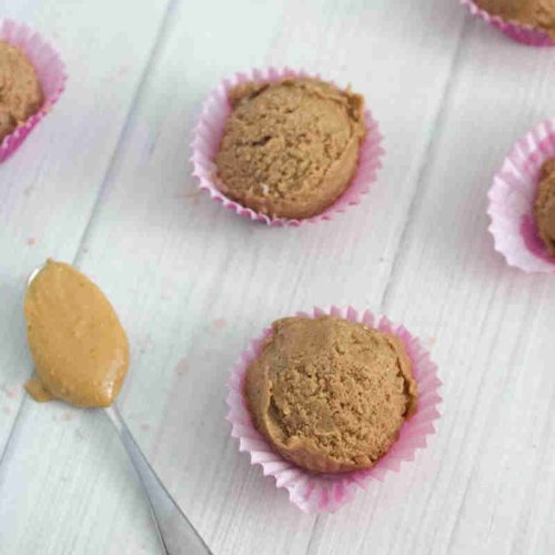3-Ingredient Chocolate PB Protein Balls: The Easiest Snack You’ll Crave