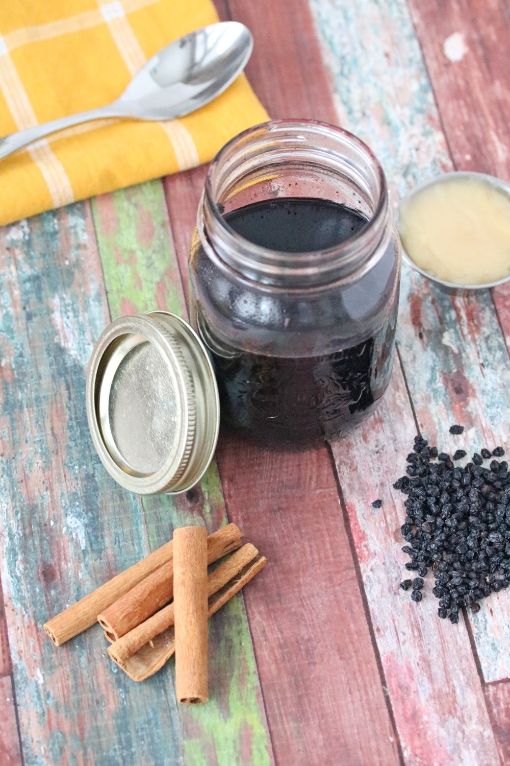 Elderberry Cough Syrup Recipe - Potent Cold & Flu Remedy