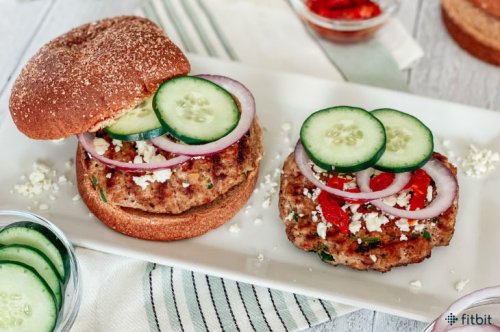 Healthy Recipe: Greek Chicken Burger - Fitbit Blog