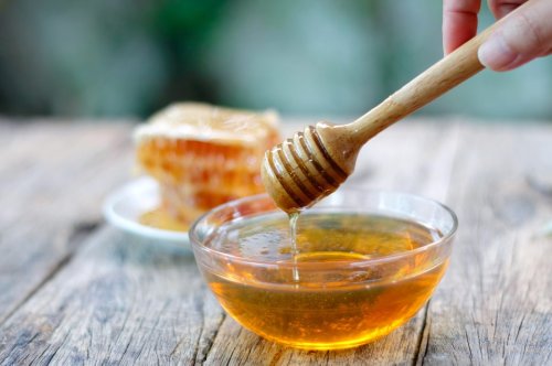 Honig soll Cholesterin- und Blutzuckerwerte senken können