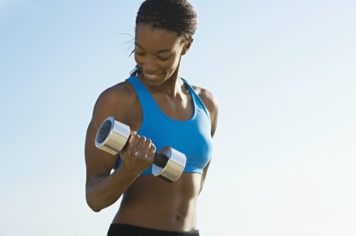Wie oft sollte man für mehr Muskelkraft trainieren? Studie findet Antwort