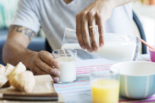 Männer, die regelmäßig Milch trinken, haben ein deutlich erhöhtes Risiko für Prostatakrebs