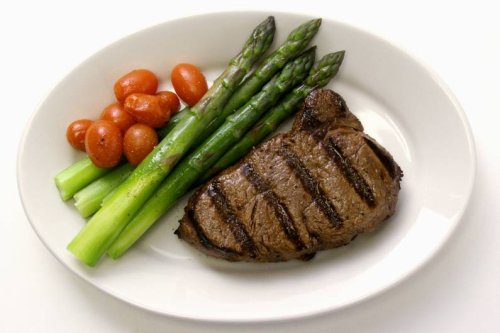 Gesundheitsmythen: Die größten Irrtümer über Fleisch und Gemüse