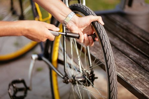 Ab aufs Rad: So machst du dein Fahrrad fit für die Radsaison - FIT FOR FUN