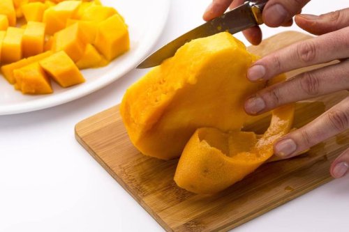 Wie schält man eine Mango?
