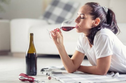 Auf keinen Fall ignorieren: Bauchschmerzen nach Alkohol sind ein Warnsignal des Körpers - FIT FOR FUN