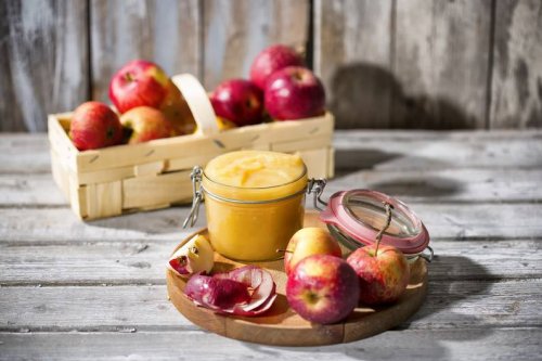 Gesund durch den Herbst: So machst du Apfelmus ohne Zucker - FIT FOR FUN