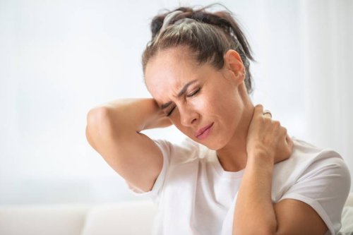 Rücken, Schulter und Nacken Wie ein verborgener Vitaminmangel Muskelschmerzen verursachen kann