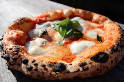 Besser als Hefe: Diesen Pizzateig wirst du lieben