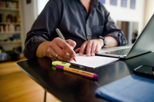 Das sagt das Gesetz Heimarbeit auf Rezept: Wenn der Arzt dir Homeoffice ermöglicht