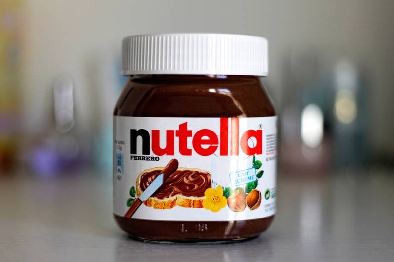 Nicht ohne Grund: Darum ist das „N“ im Nutella-Logo schwarz