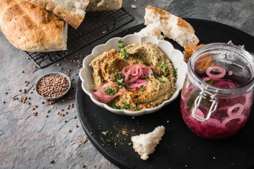 Rein pflanzlich Vegane Küche: Couscous und geschmortes Gemüse einfach zubereiten