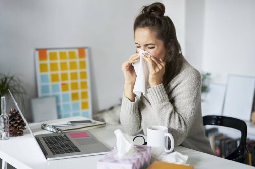 Machen es noch schlimmer: Fünf Fehler solltest du bei einer Erkältung nicht machen - FIT FOR FUN