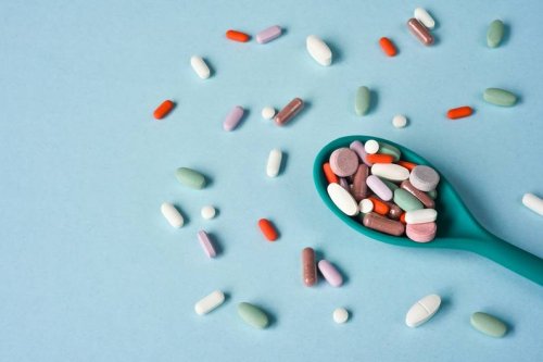 Schmerzen verschwinden nicht: Darf ich jetzt zwei 400er-Ibuprofen nehmen? - FIT FOR FUN