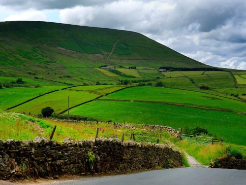 England Adventure on the Pendle Hill Walk