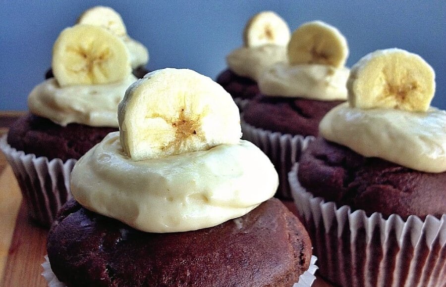 Banana Brown Rice Protein Cupcakes with Protein Icing - Fit Men Cook