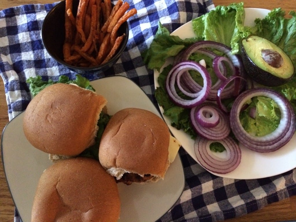 Jalapeno Turkey Burgers with Sweet Potato Fries & Salad - FMC