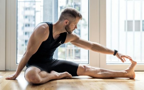 The 9 Best Morning Stretches for Men – Fitness Volt