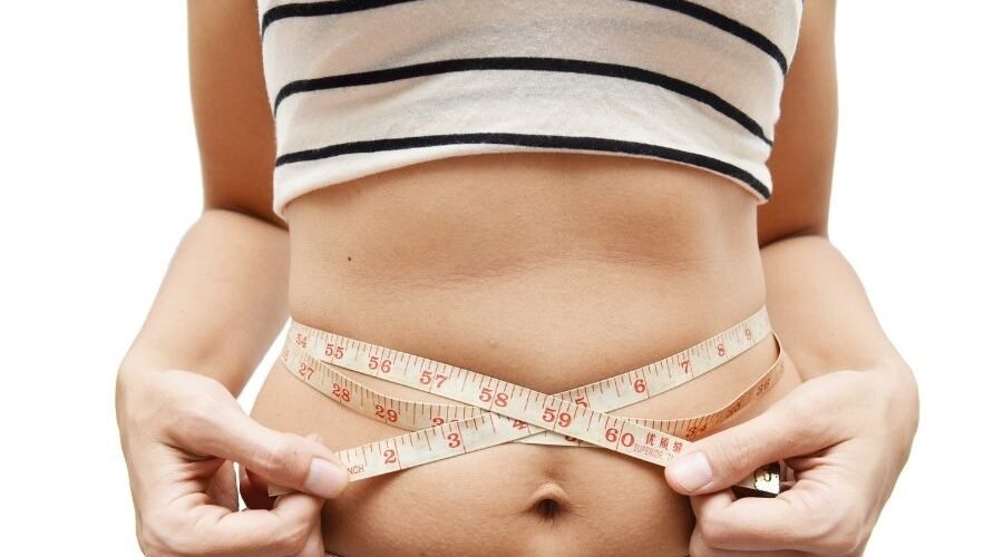 People Who Lose Belly Fat Fast Eat These Foods Regularly, Say RDs