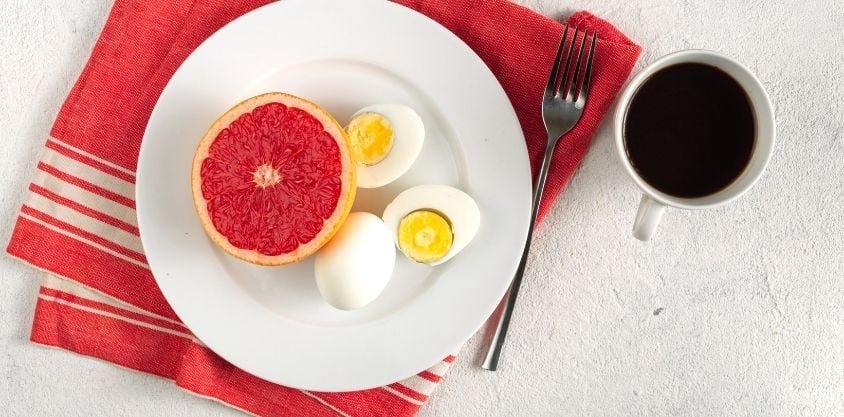 Should You Try the Egg Diet To Lose 24 LBS? A Dietitian Weighs In - Fitwirr