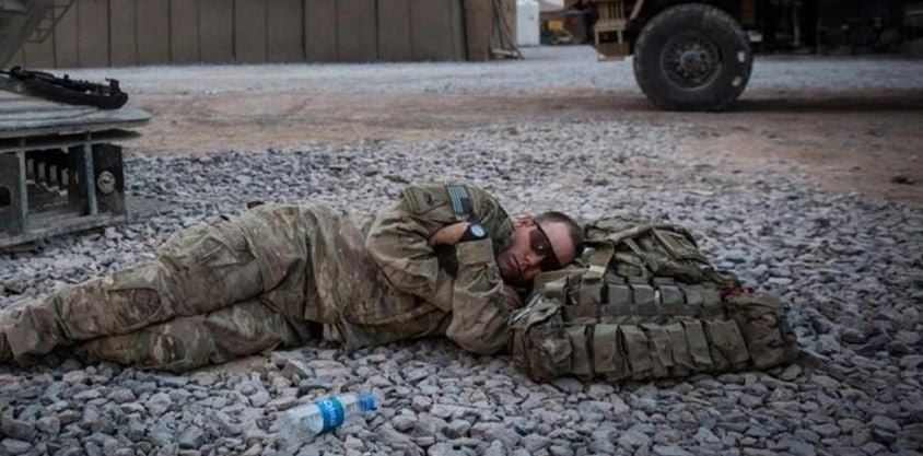 This Military Trick Can Help You Fall Asleep Instantly In Under 2 Minutes￼￼ - cover