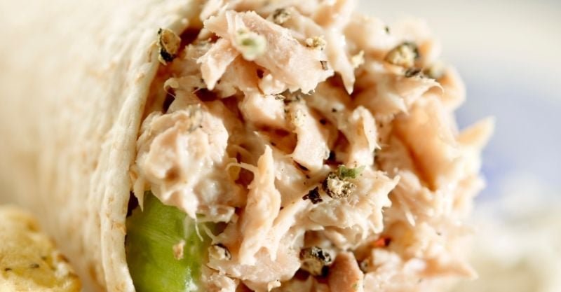 This Delish Lighter Tuna Salad Is the Perfect Weekday Lunch That’s Not Lacking Flavors