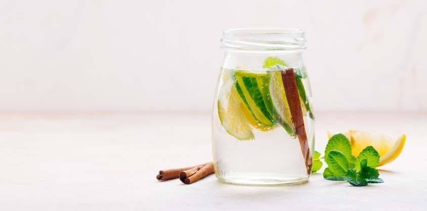 Shed off Pounds Quickly by Drinking These Detox Waters