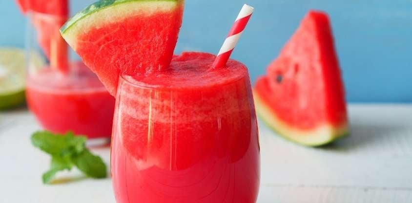 This Refreshing Watermelon Smoothie Recipe Won't Disappoint