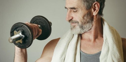 Want to Age Well? Do these 10 Exercises to Build Strength & Muscle, Say Experts