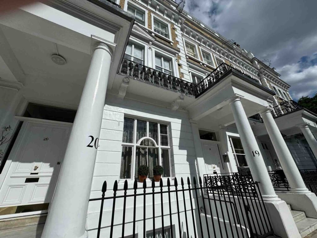 Stay in Style Top FiveStar Hotels in London’s Exclusive Knightsbridge