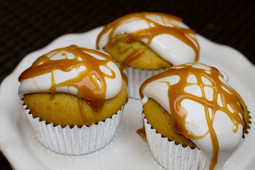 Caramel Macchiato Cupcakes «  FoodMayhem