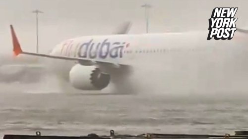 Boeing 737 pushes through biblical flash floods at Dubai Airport