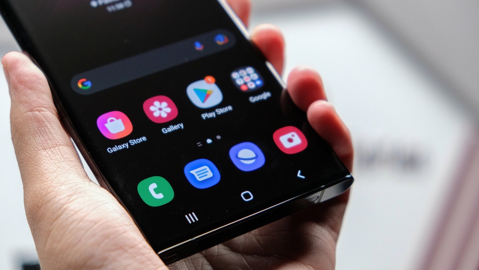 12 Things You Should Stop Doing On Your Android Phone Immediately
