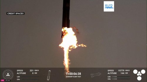 SpaceX catches Starship rocket booster as it returns to Earth | Flipboard