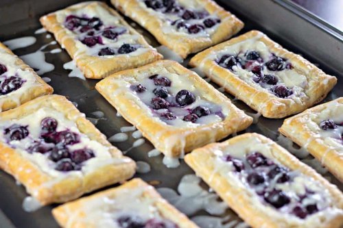 Baked Blueberry Treats That Make Your Kitchen Smell Amazing