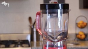 Useful Hacks For The Next Time You Have to Clean Your Blender