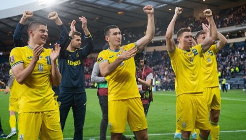 Ukraine footballers earn emotional victory in Scotland