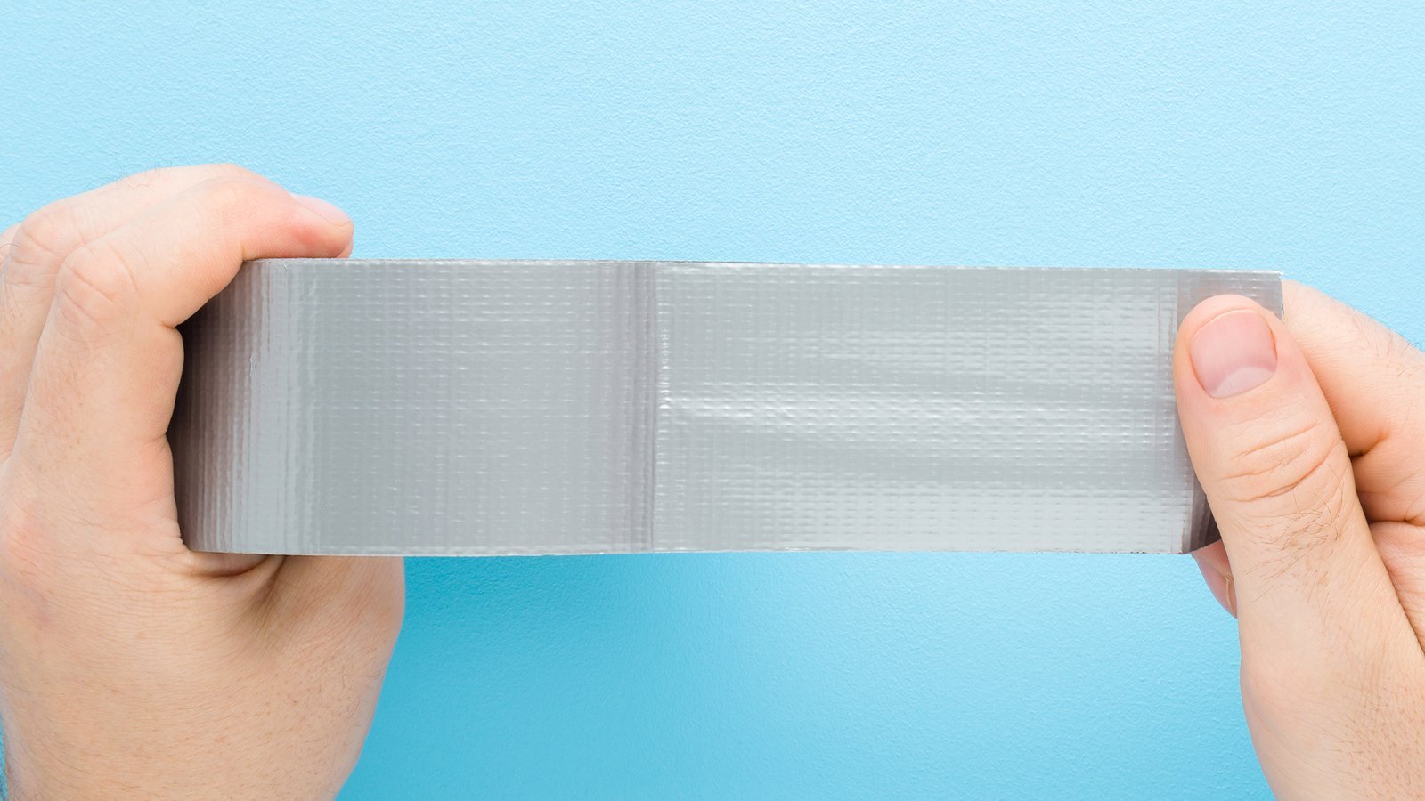 Don't try this at home: Influencer's duct tape sprint lands him in the hospital