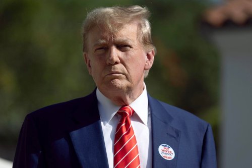 Trump’s $3 Billion Truth Social Windfall May Not Keep Him From Losing Golf Club