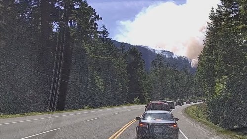 Highway 4 remains closed due to Vancouver Island wildfire