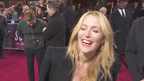 Gillian Anderson: "I'm A Bit Of A Klepto!"