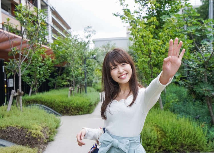This Japanese hand gesture isn't what you think it means
