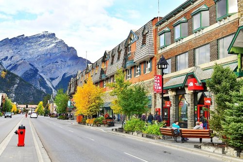 7 Coolest Small Towns In The Rockies For A Summer Vacation