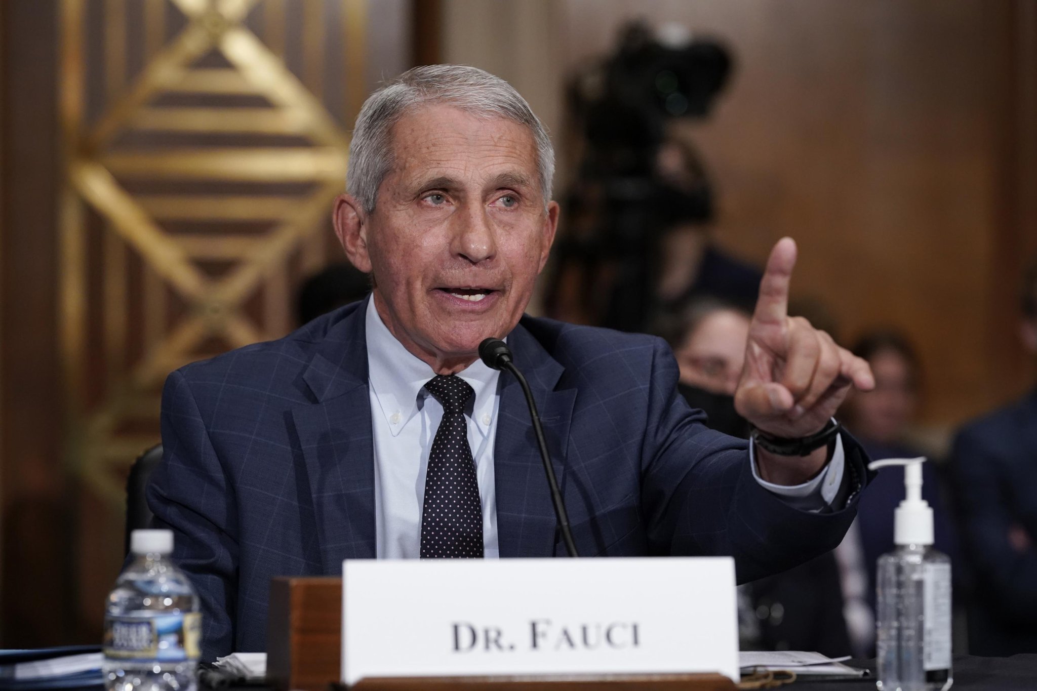 Dr. Fauci: U.S. Could See New Variant If Community Spread Isn't Contained