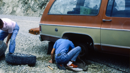 You Don't Need A Spare Tire With This In Your Car