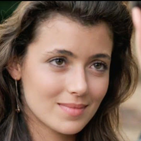 What Happened To The Girl Who Played Sloane In Ferris Bueller?