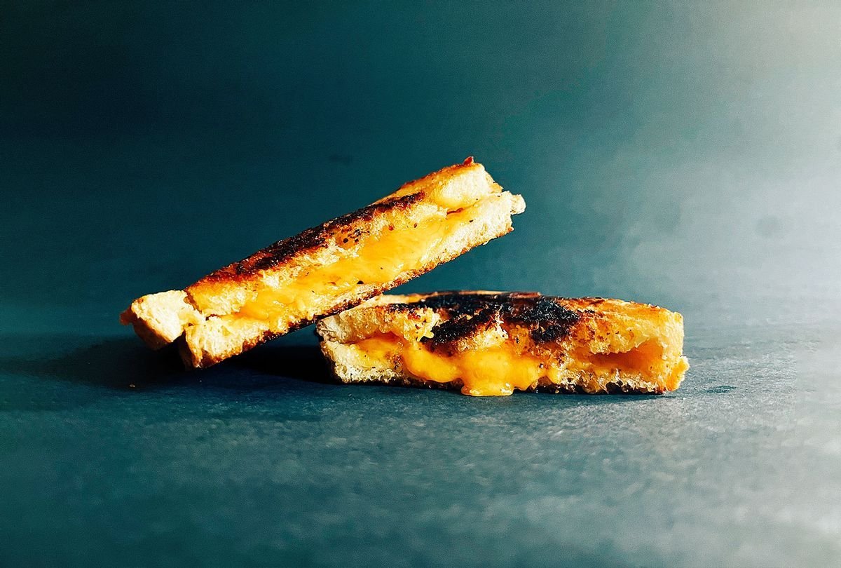 How to Make the Perfect Grilled Cheese Sandwich